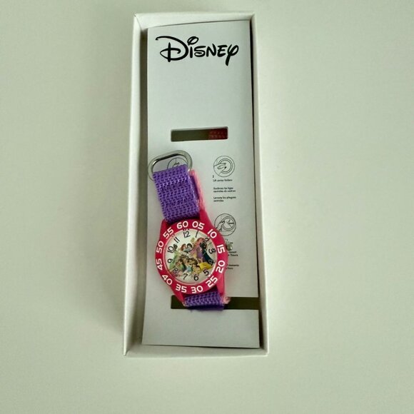 NWT - Disney Princess Kids' Plastic Time Teacher Analog Quartz Nylon Strap Watch - Picture 9 of 14